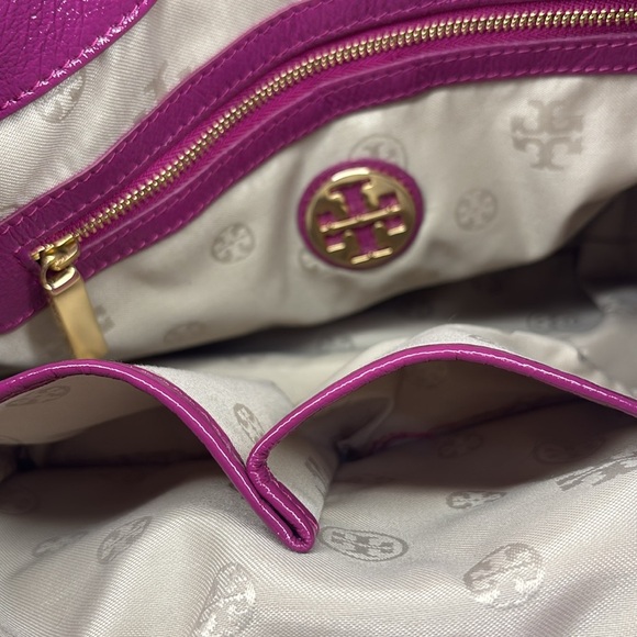 ✨Tory Burch Amanda Leather Tote Bag – Rare Purple – Large Shoulder Tote✨ - Picture 12 of 16